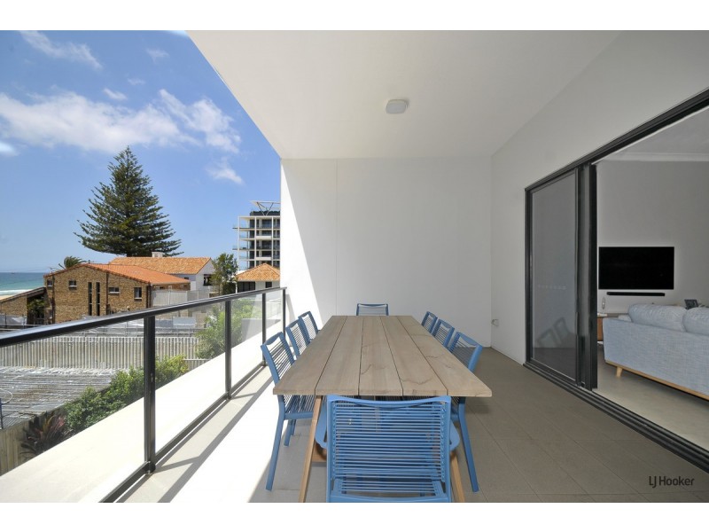 1/1453 Gold Coast Highway, Palm Beach QLD 4221