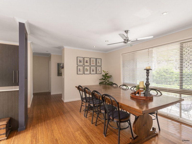 8 Shetland Place, Mudgeeraba QLD 4213