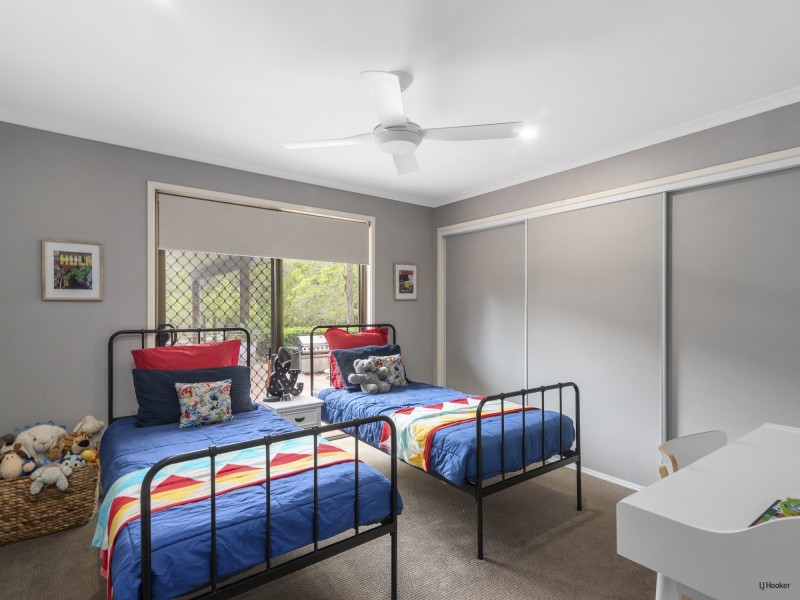 8 Shetland Place, Mudgeeraba QLD 4213