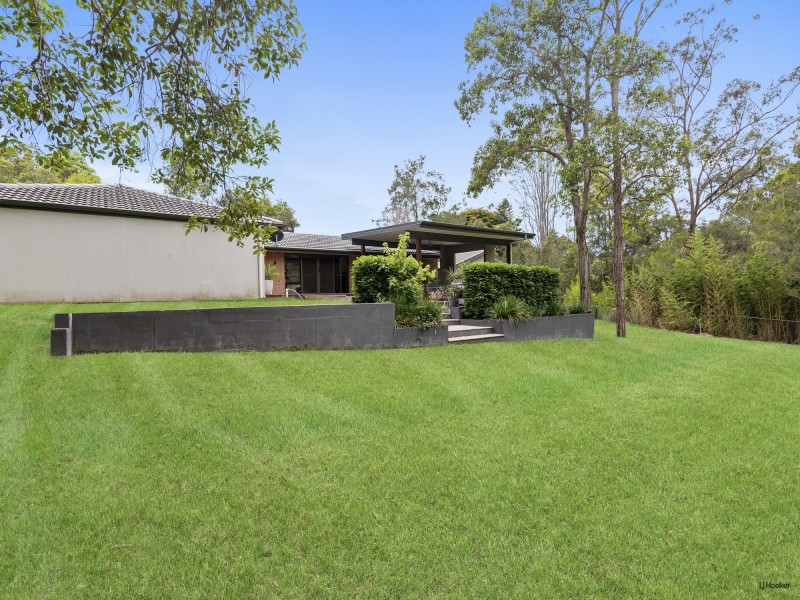 8 Shetland Place, Mudgeeraba QLD 4213