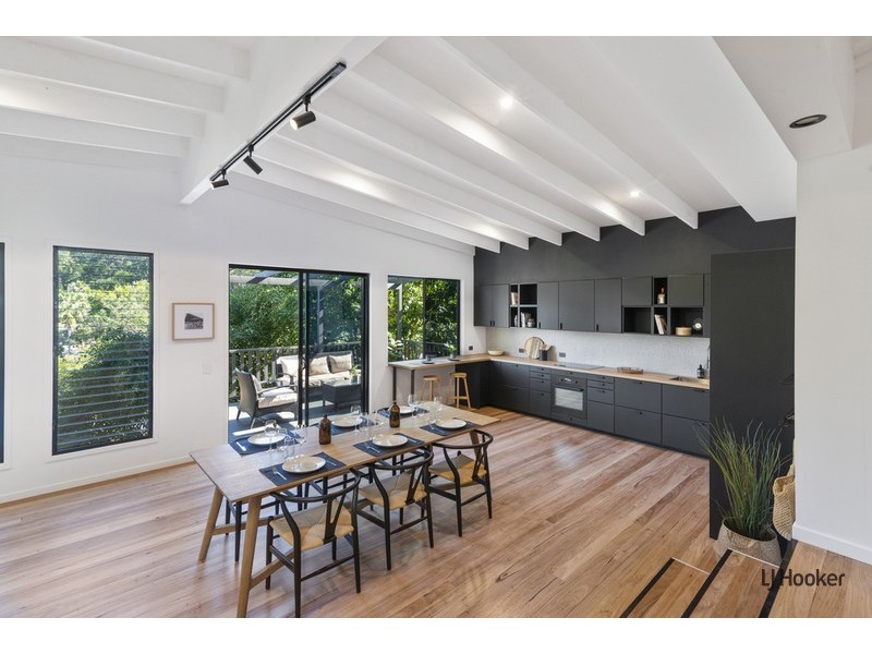 5 Aethalia Street, Currumbin Waters QLD 4223