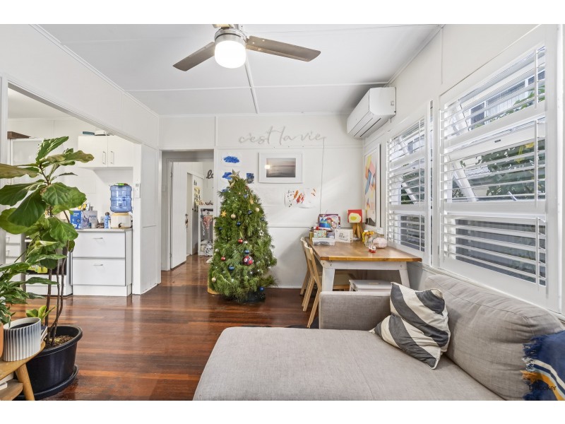 1424 Gold Coast Highway, Palm Beach QLD 4221