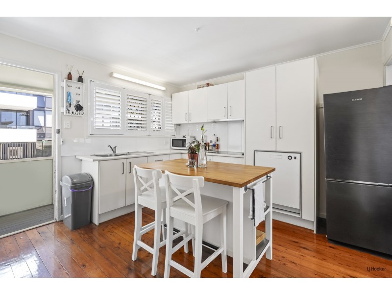 1424 Gold Coast Highway, Palm Beach QLD 4221