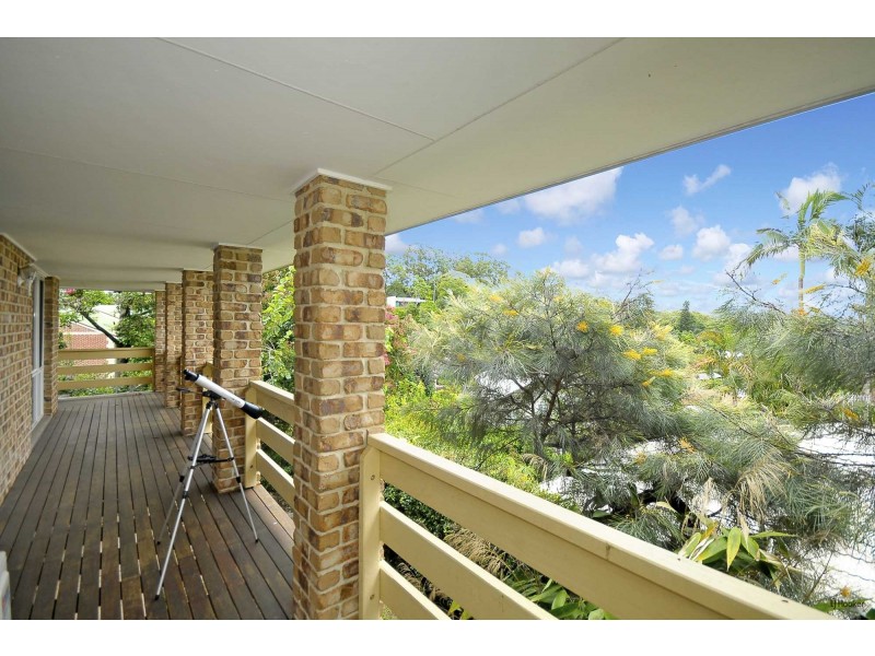 21 Robinson Place, Currumbin Waters QLD 4223