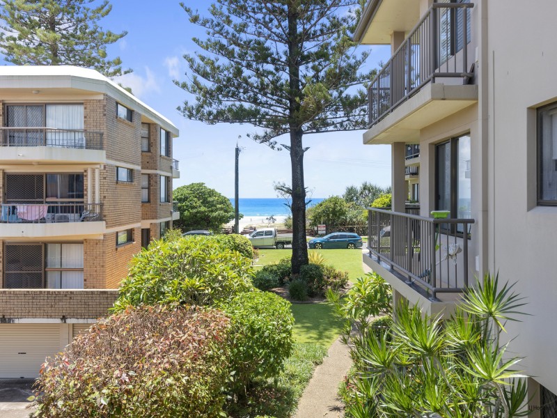 8/234 Pacific Parade, Bilinga QLD 4225