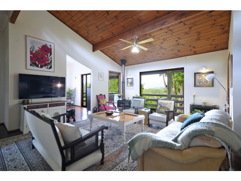 13 Marsh Place, Currumbin Valley QLD 4223