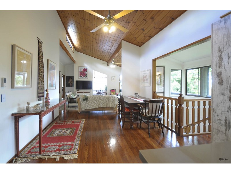 13 Marsh Place, Currumbin Valley QLD 4223