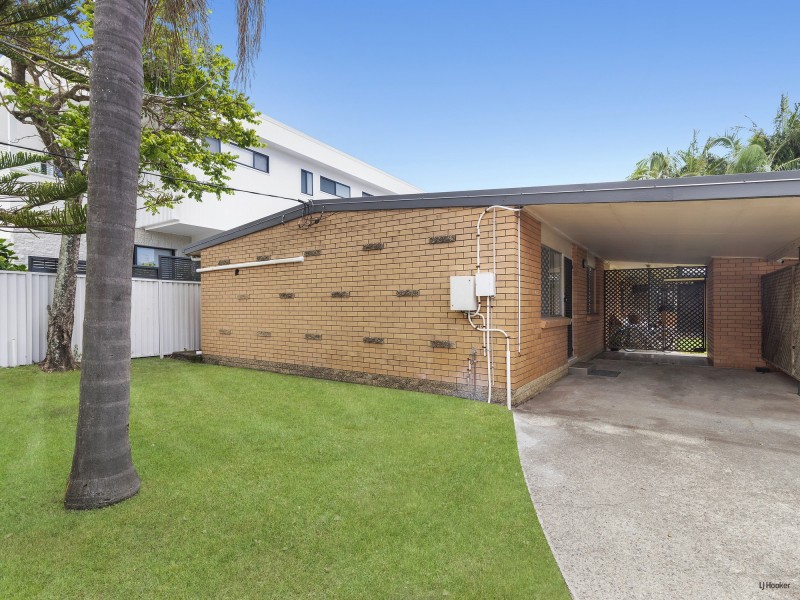1/3 Boodera Street, Palm Beach QLD 4221