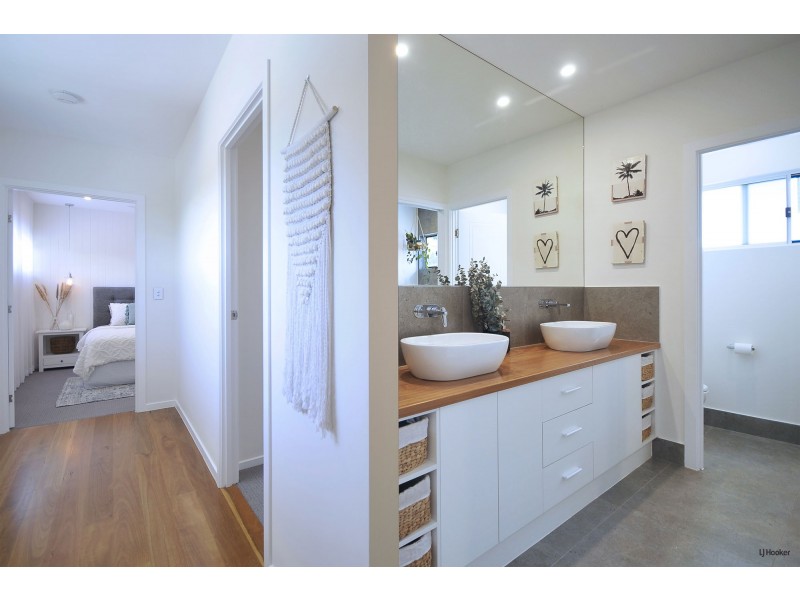 74 Blamey Drive, Currumbin QLD 4223