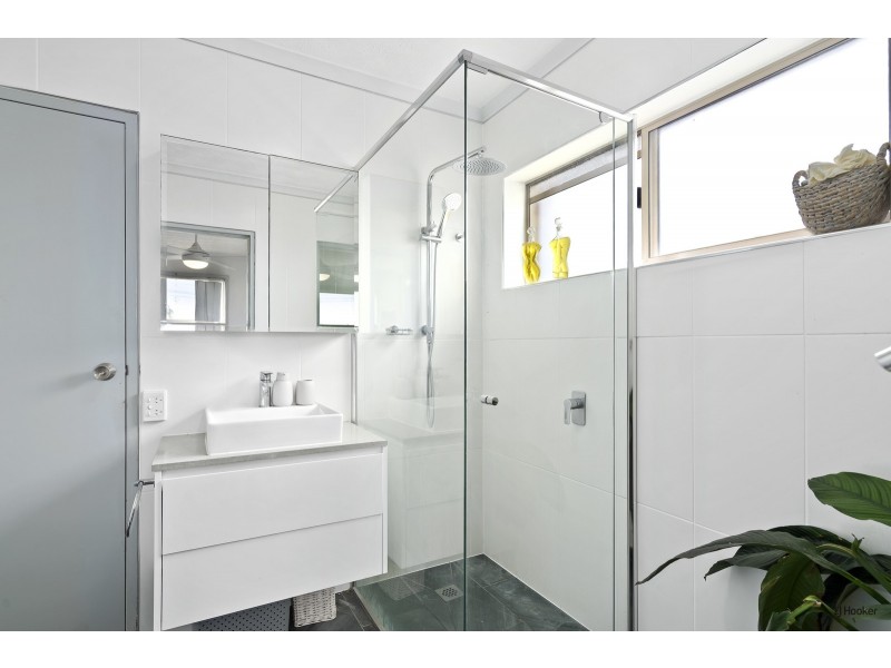 5/1229 Gold Coast Highway, Palm Beach QLD 4221