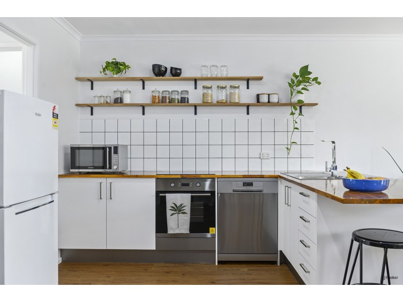 3/44 Sarawak Avenue, Palm Beach QLD 4221