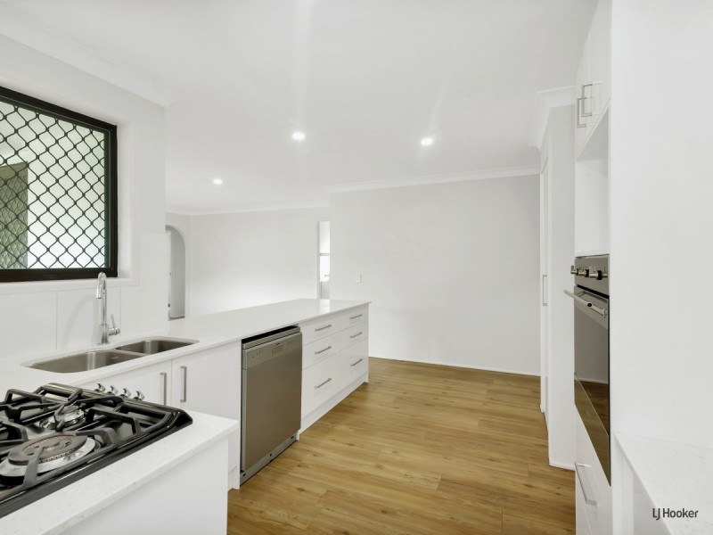 94 Nineteenth Avenue, Palm Beach QLD 4221