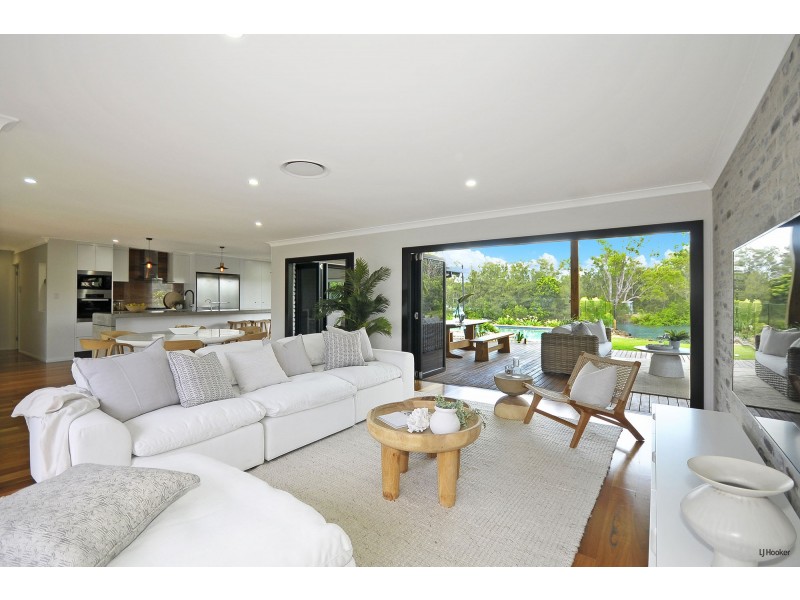 23 Kentia Court, Elanora QLD 4221