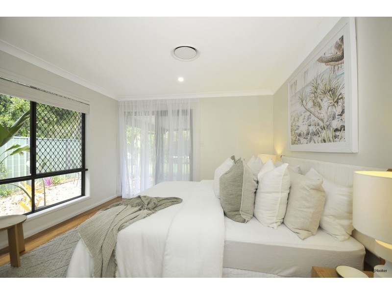 23 Kentia Court, Elanora QLD 4221