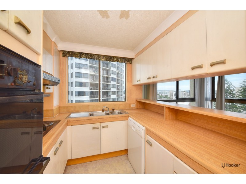 8E/969 Gold Coast Highway, Palm Beach QLD 4221