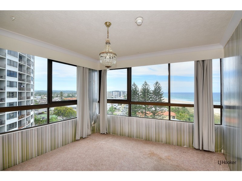 8E/969 Gold Coast Highway, Palm Beach QLD 4221