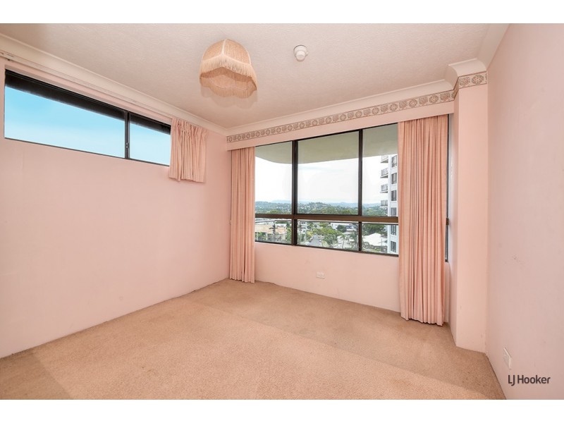 8E/969 Gold Coast Highway, Palm Beach QLD 4221