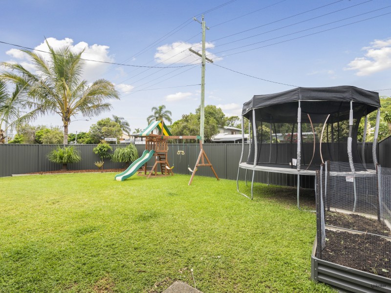 2 Guyra Avenue, Burleigh Heads QLD 4220