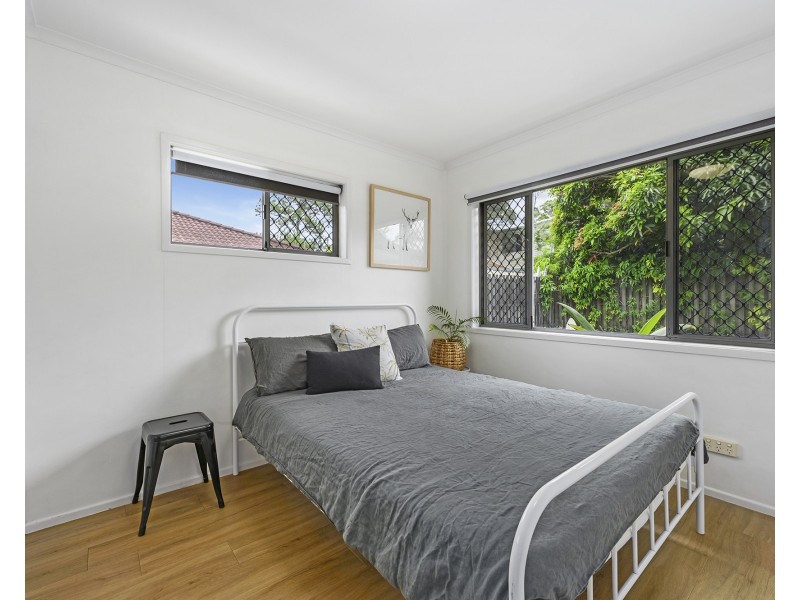 4/44 Sarawak Avenue, Palm Beach QLD 4221