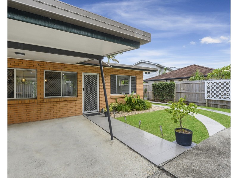4/44 Sarawak Avenue, Palm Beach QLD 4221