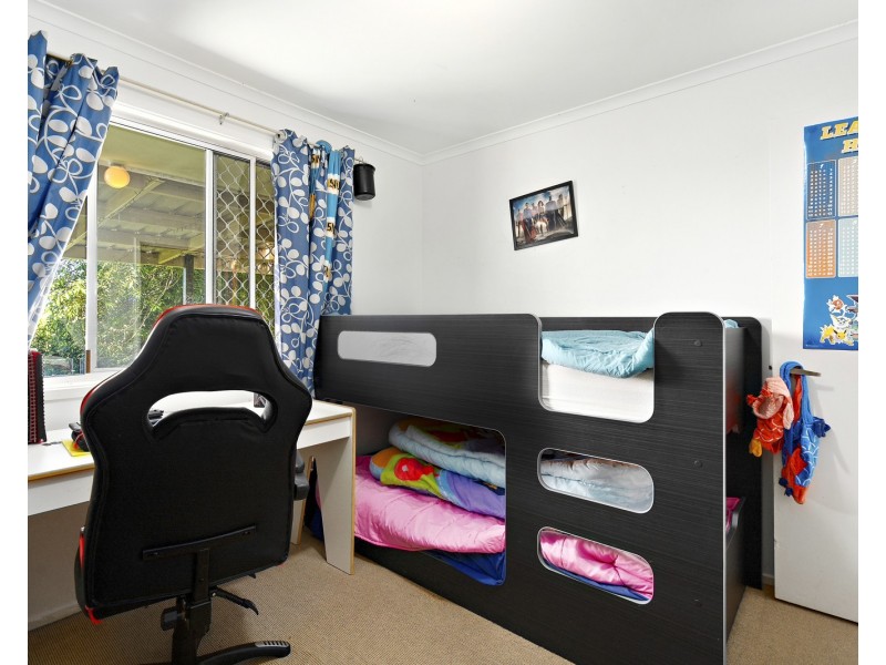 5 Larentia Street, Currumbin Waters QLD 4223