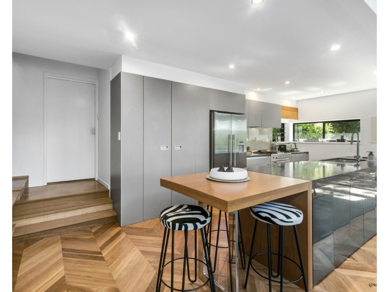 6 Yagoi Place, Currumbin Valley QLD 4223