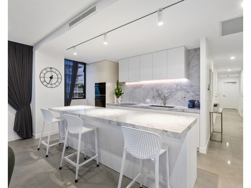 201/16 Musgrave Street, Kirra QLD 4225