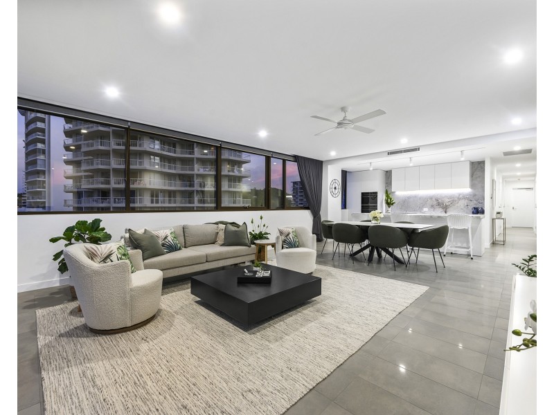 201/16 Musgrave Street, Kirra QLD 4225