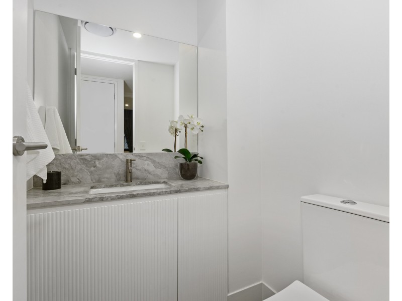 201/16 Musgrave Street, Kirra QLD 4225