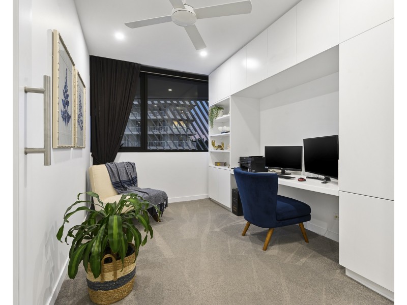 201/16 Musgrave Street, Kirra QLD 4225