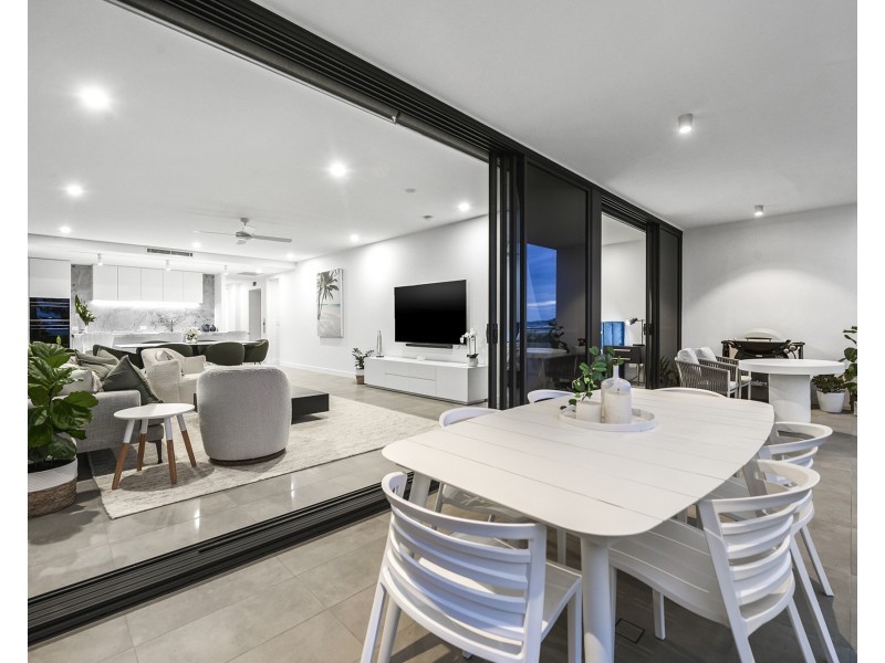 201/16 Musgrave Street, Kirra QLD 4225