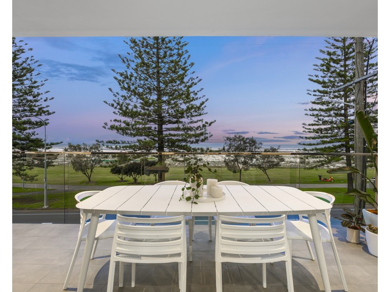201/16 Musgrave Street, Kirra QLD 4225