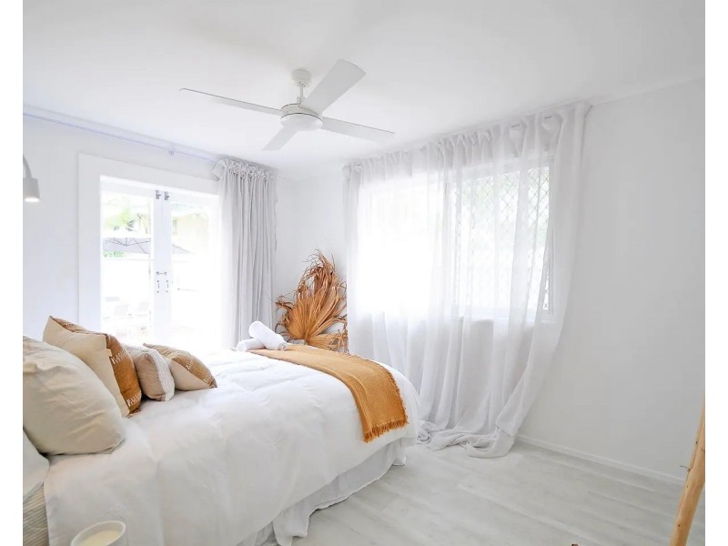 2/26 Third Avenue, Palm Beach QLD 4221