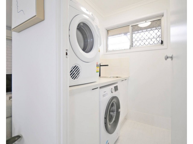 2/26 Third Avenue, Palm Beach QLD 4221