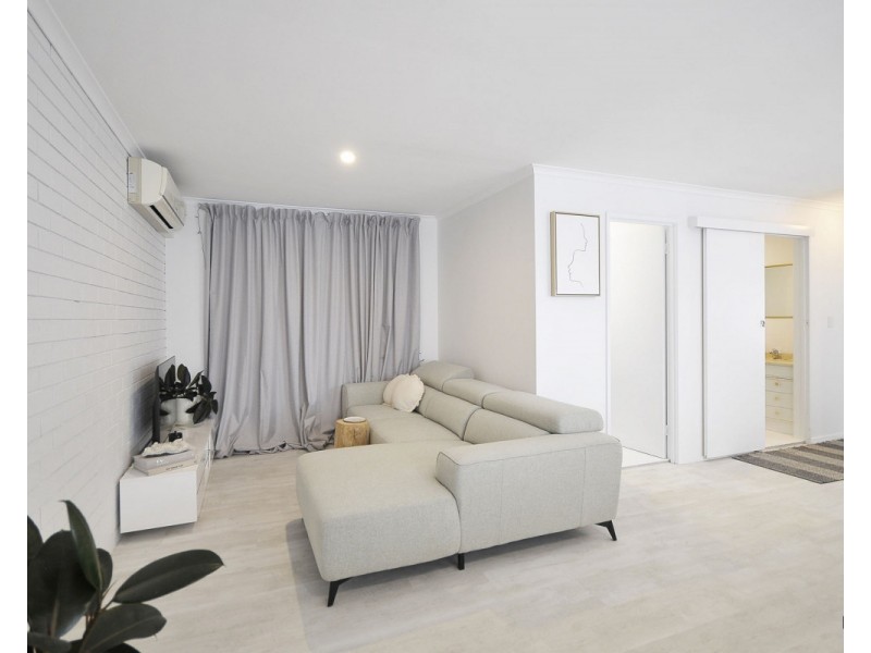 2/26 Third Avenue, Palm Beach QLD 4221