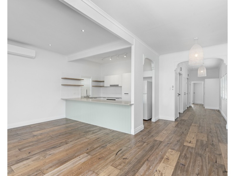 1/1155 Gold Coast Highway, Palm Beach QLD 4221