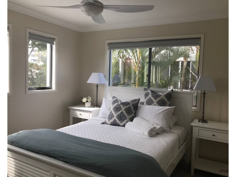 22 Sixth Avenue, Palm Beach QLD 4221