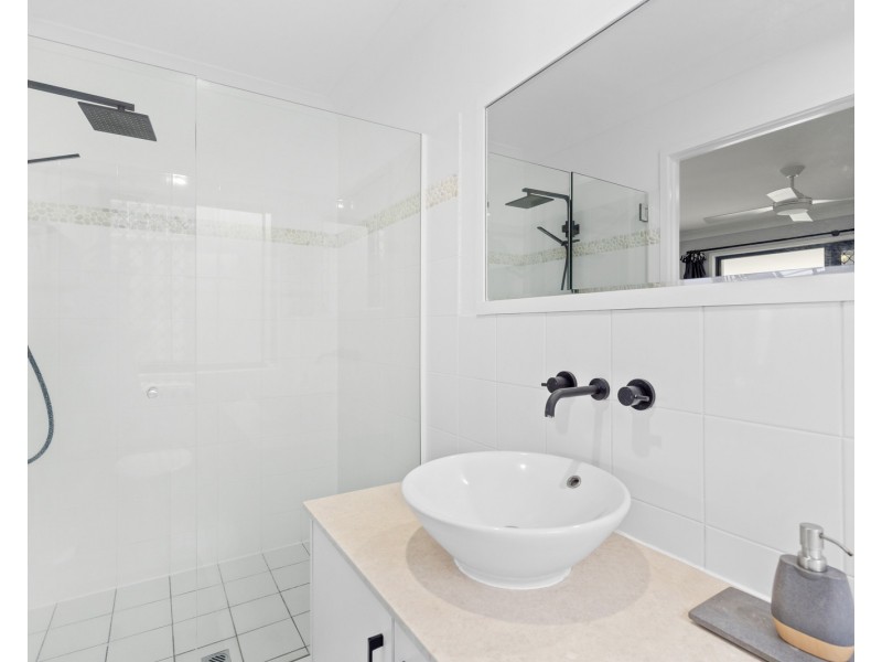 296 Ron Penhaligon Way, Robina QLD 4226