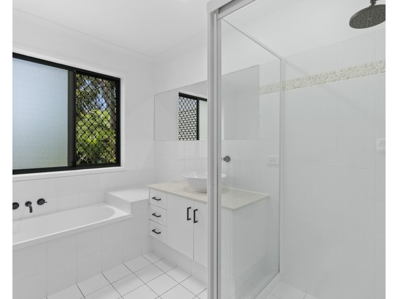 296 Ron Penhaligon Way, Robina QLD 4226
