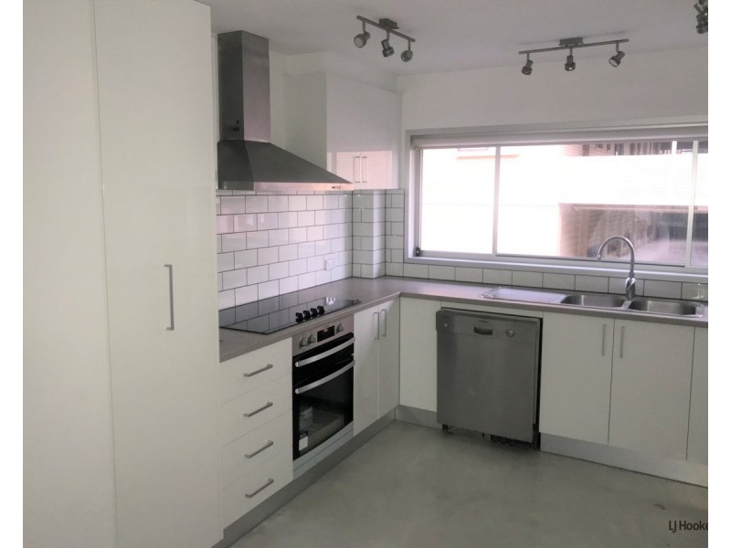 1/7 Fourth Avenue, Palm Beach QLD 4221