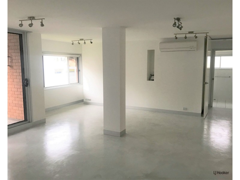 1/7 Fourth Avenue, Palm Beach QLD 4221