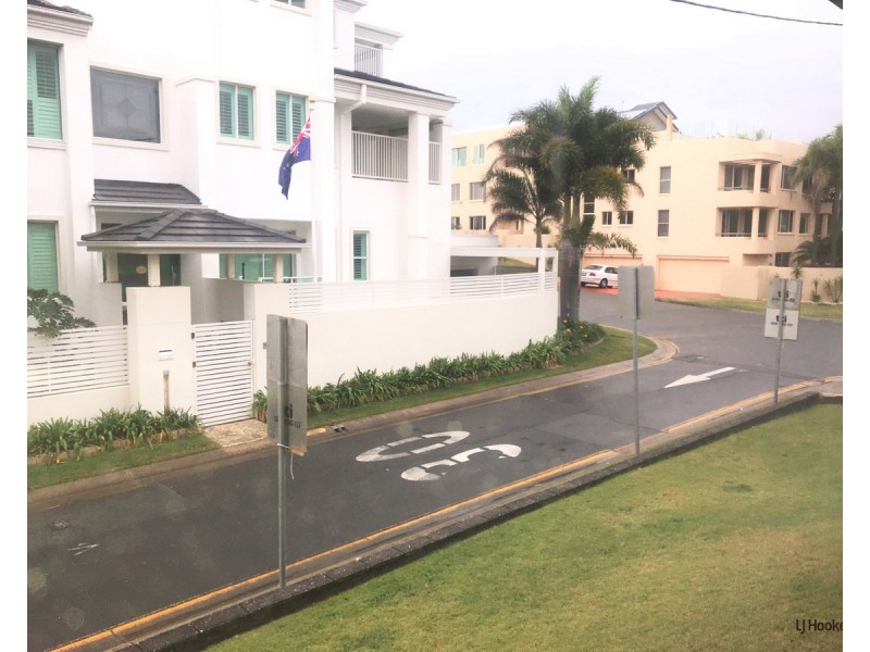 1/7 Fourth Avenue, Palm Beach QLD 4221