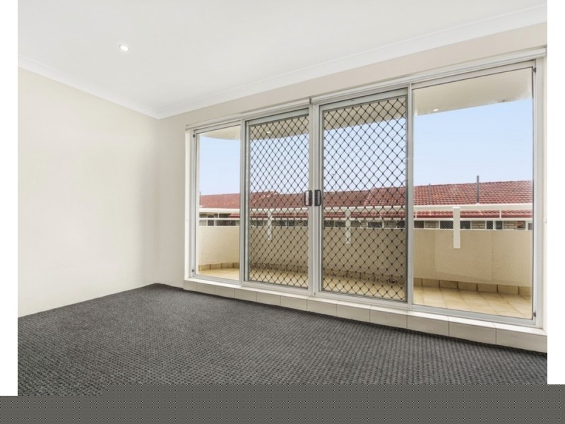 23/14 Jefferson Lane, Palm Beach QLD 4221