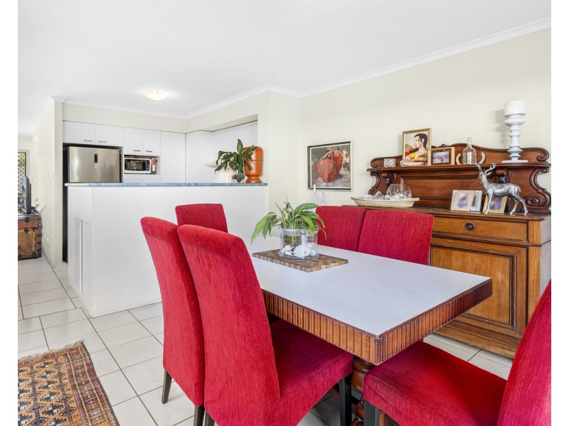 21/18 Tallebudgera Creek Road, Burleigh Heads QLD 4220