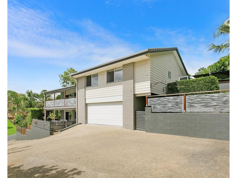 9 Jandakot Court, Elanora QLD 4221