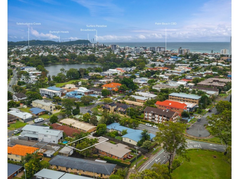 4/44 Sarawak Avenue, Palm Beach QLD 4221