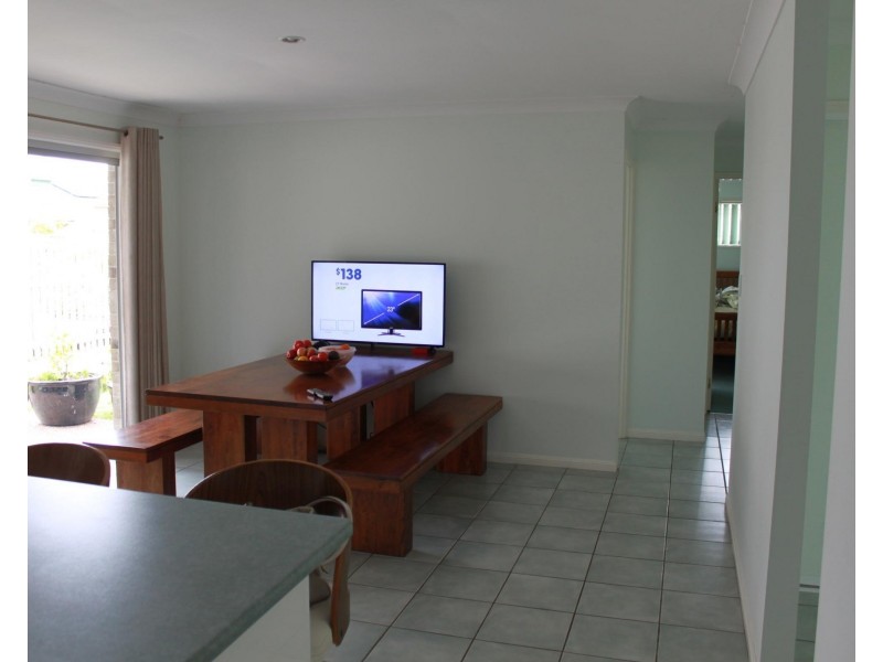 63 Casuarina Drive, Elanora QLD 4221