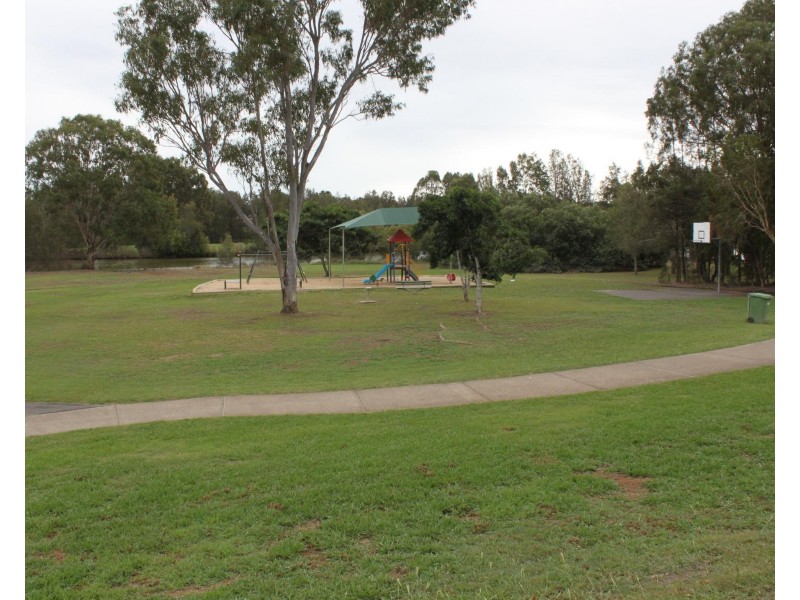 63 Casuarina Drive, Elanora QLD 4221