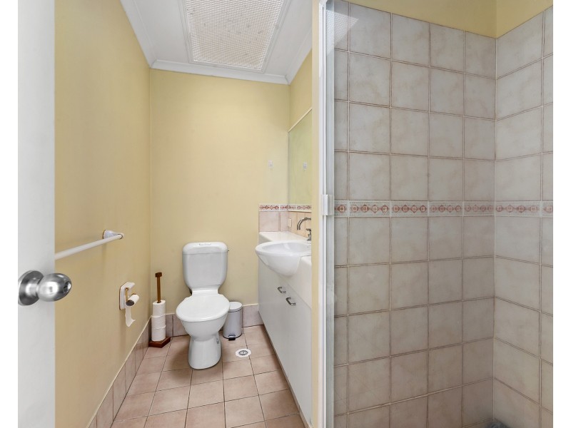 1/18 Tallebudgera Creek Road, Burleigh Heads QLD 4220