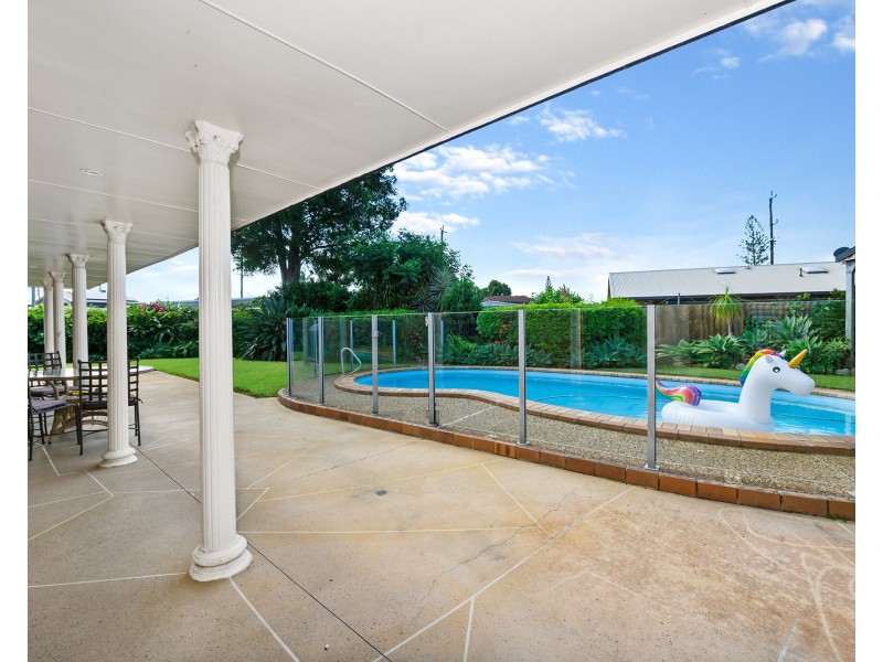 10 Celtis Court, Palm Beach QLD 4221